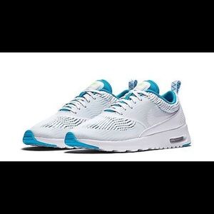 Women’s Nike Air Max Thea size 6.5